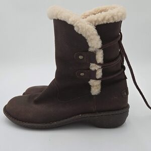 UGG Akadia Stout Brown Leather Sheepskin Winter Boots Size 9